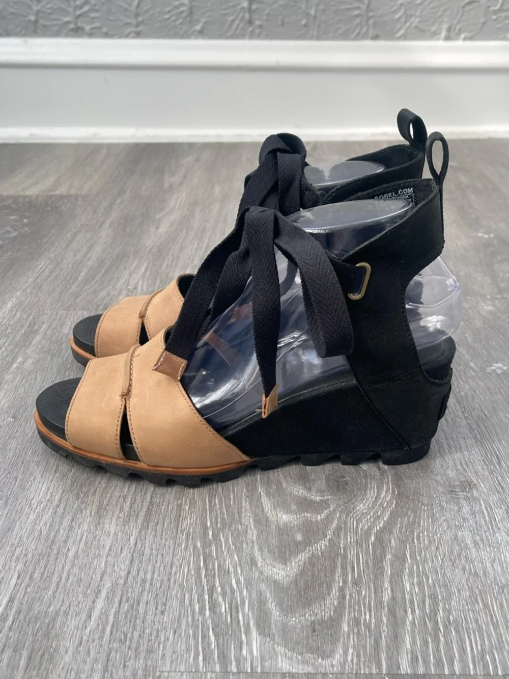 Sorel Joanie Wrap Wedge Leather Sandals Size 9.5 - Picture 3 of 5